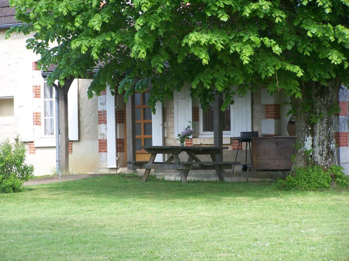 Gite En Forterre Druyes-les-Belles-Fontaines Экстерьер фото